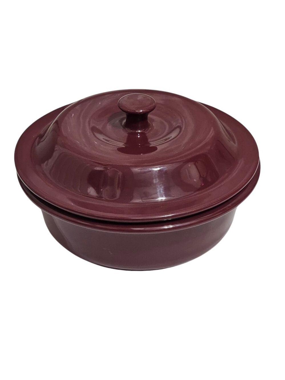 The Pampered Chef Cranberry Round Covered Casserole
